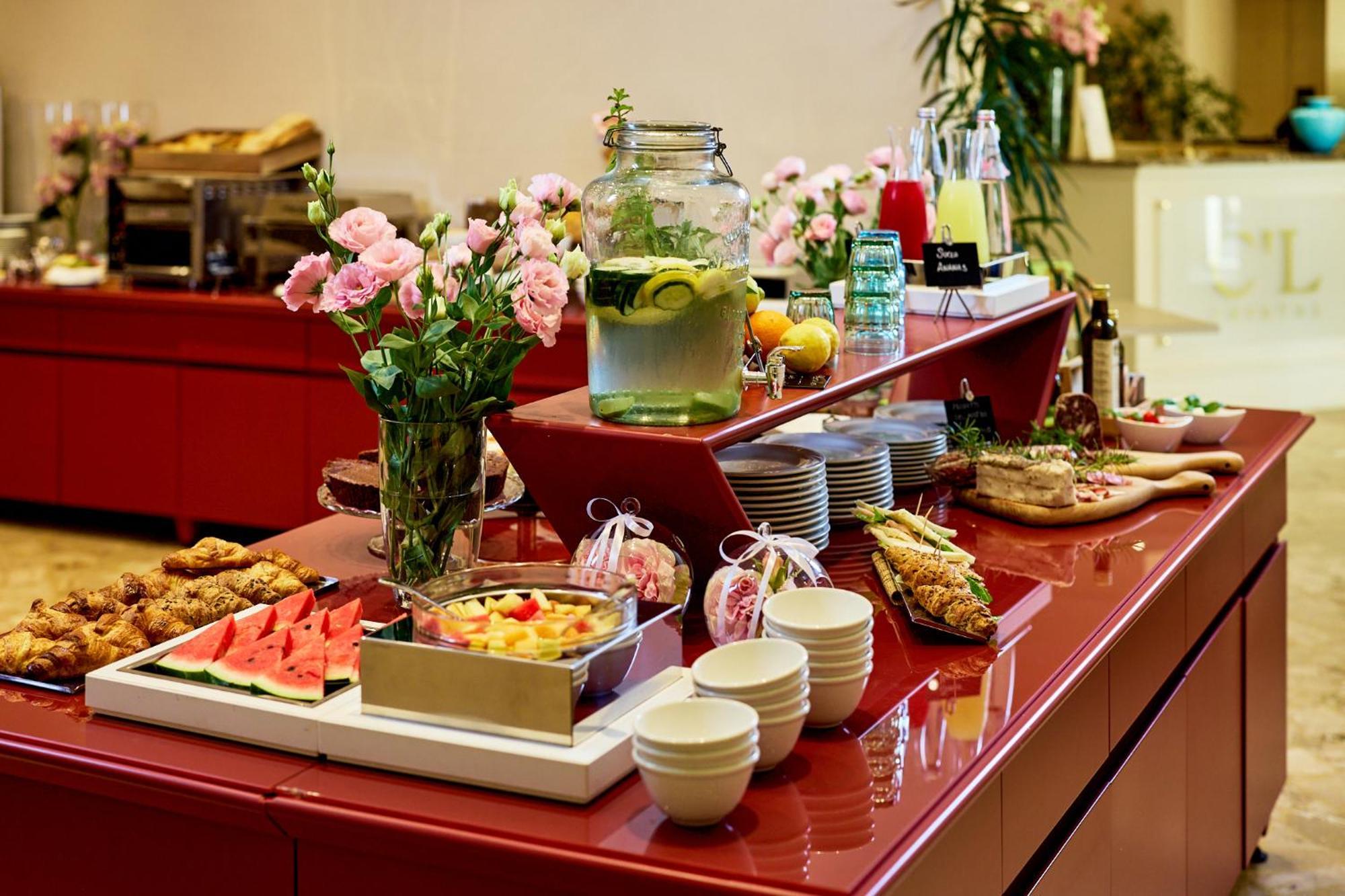Hotel Crystal Marina di Pietrasanta Ngoại thất bức ảnh
