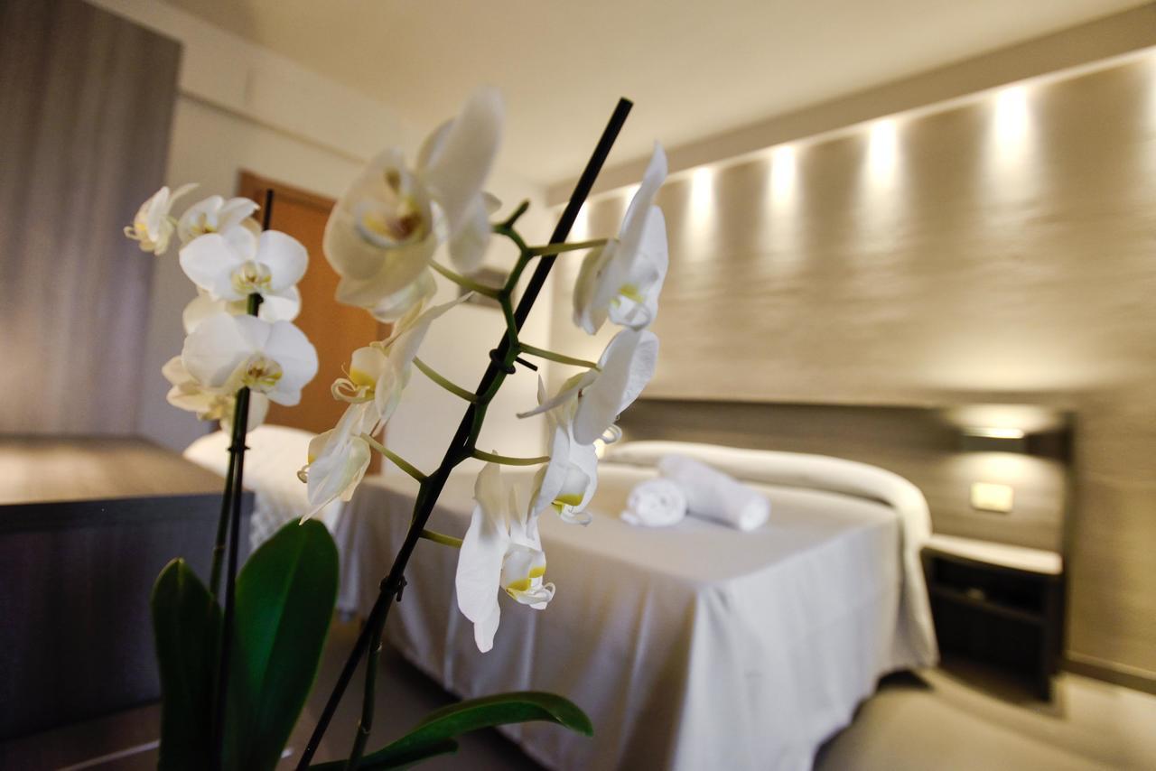 Hotel Crystal Marina di Pietrasanta Ngoại thất bức ảnh